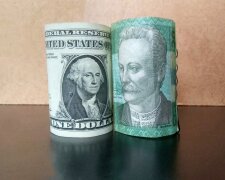 Обменники в Украине содрогнулись из-за новой катастрофы с долларом