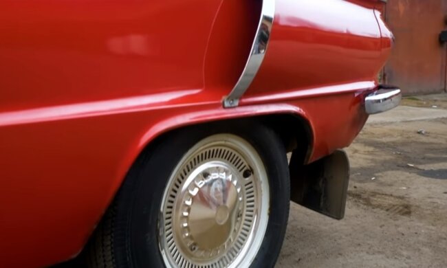 Від «Запорожця» до «Інвалідки». У мережі показали топ найогидніших радянських авто