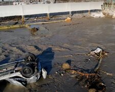 Водная стихия в Ялте: город неузнаваем, более 100 улиц размыто водой. Как конец света