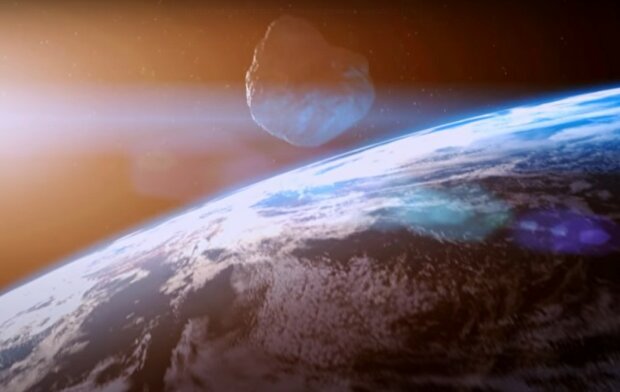 Падіння космічного сміття на Землю, фото: youtube.com