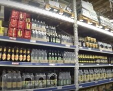 Нація оздоровиться: в Україні підскочили ціни на алкоголь і сигарети. Нові ціни