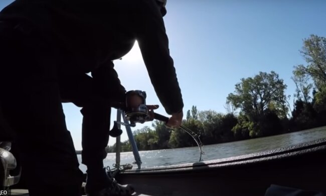 Удачная рыбалка, фото: youtube.com