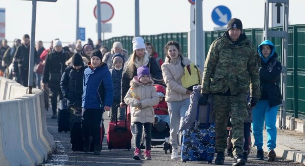 В Германии обрадовали украинских беженцев: на сколько теперь можно остаться в этой стране