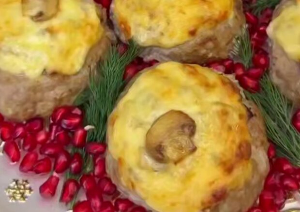 М'ясні гнізда з грибною начинкою, кадр з відео