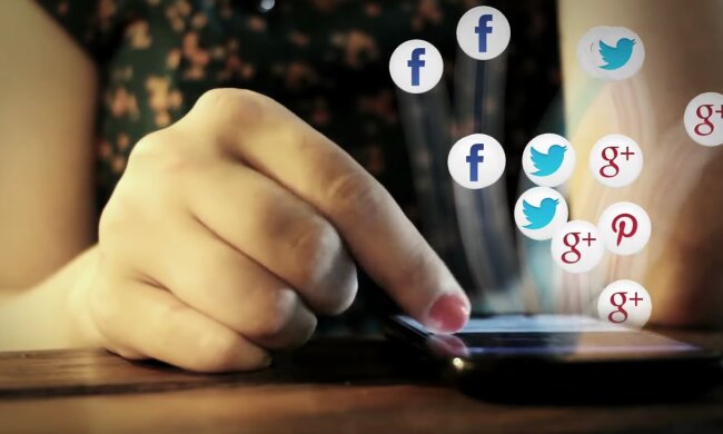 Масштабный сбой Facebook, Instagram и WhatsApp: названа официальная причина