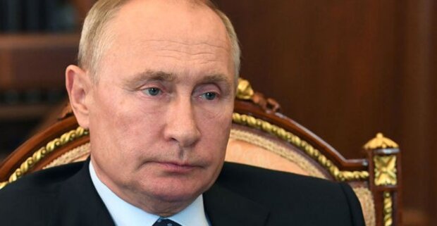 "Вже не ламає": Путін розповів, як почувається після вакцини від ковіда