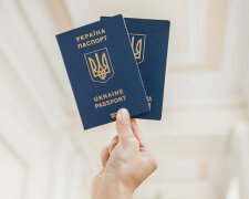 Важное новшество: что нужно знать украинцам, которые впервые получают паспорт за рубежом