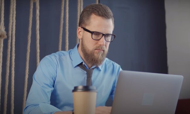 Что будет с вашими деньгами на карточках, если начнется вторжение. Чего стоит опасаться