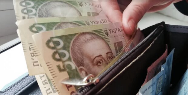 Повышение зарплат после Нового года: что ждет украинцев и как расщедрятся работодатели
