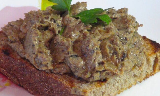 Паштет із баклажанів, фото: youtube.com