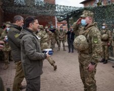 Зеленський відправився в окопи на Донбас: "Буду з нашими хлопцями"