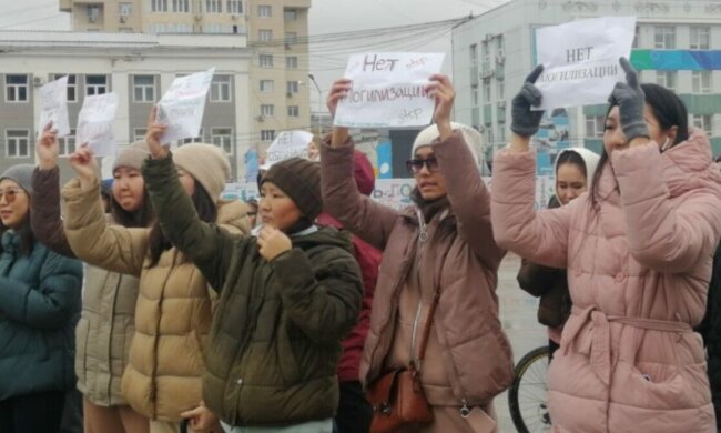 Матері мобілізованих росіян виходять на бунти проти Путіна. Вже розповідають, як їх обдурили