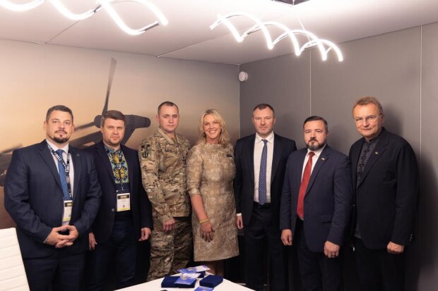 Вертолеты Bell: на масштабной оборонной выставке AUSA 2025 в США подписан исторический Меморандум