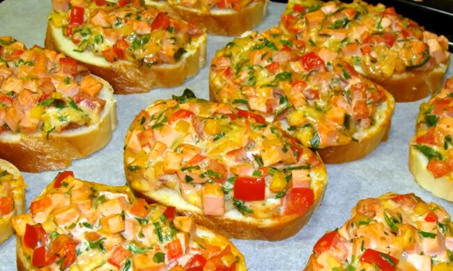 Яичные бутерброды с сыром. Фото: YouTube