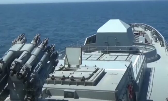 Россия готовится к удару: в море вышли корабли с ракетами "Калибр"