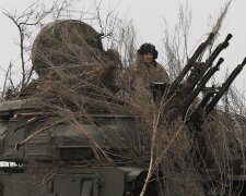 На Донбасі загостряться протистояння: бойовики мобілізують сили, йде підготовка артилерії та мінометників