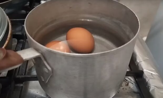 Вареный яйца: скрин с видео