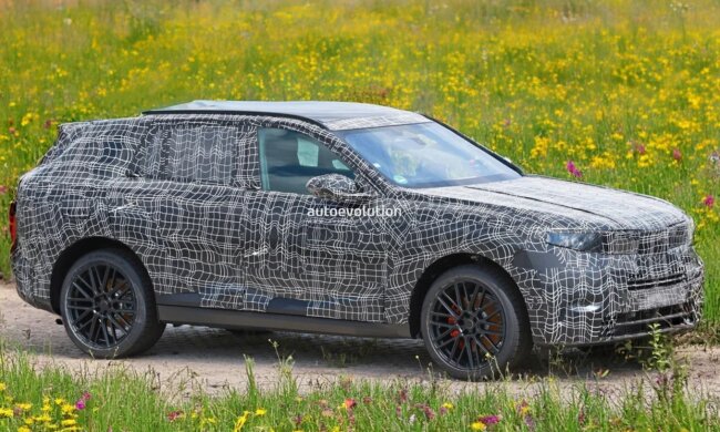 BMW X5 покоління G65.