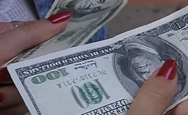 Будьте готовы: какие доллары перестанут принимать в обменниках