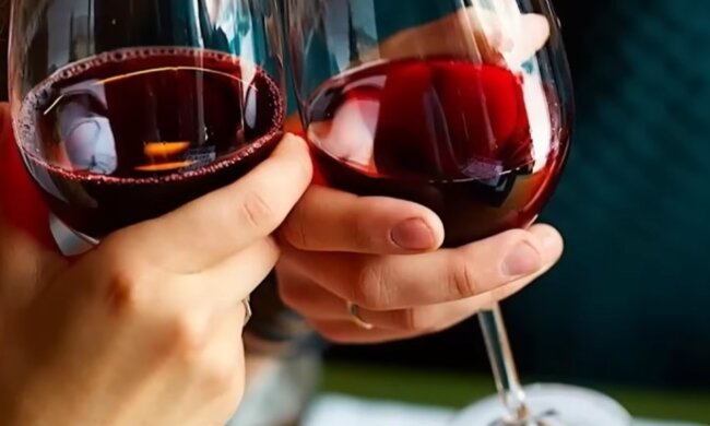 Вино. Фото: YouTube