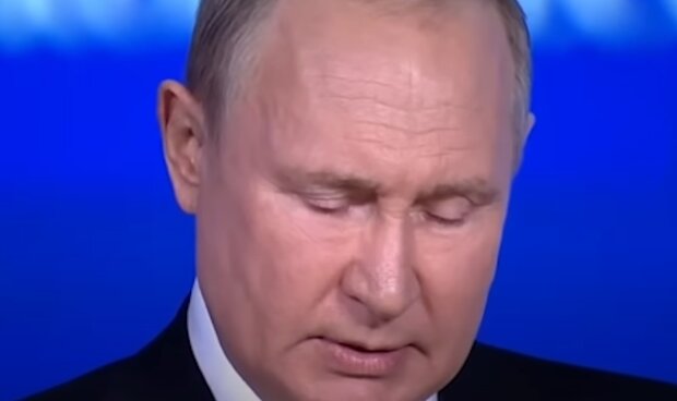 Кремль зганьбився: в ефірі ТБ випадково показали, як Путіна посилають на три літери