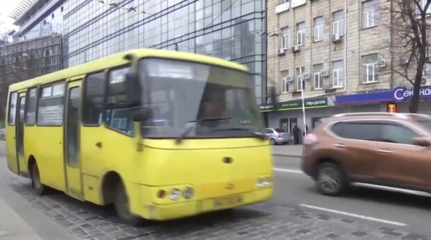 10 гривен — не предел: в Киеве подорожал проезд в маршрутках