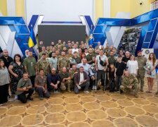 Кличко вручив відзнаки захисникам і захисницям до 35-ої річниці Незалежності України