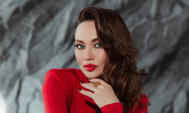 Анна Саливанчук