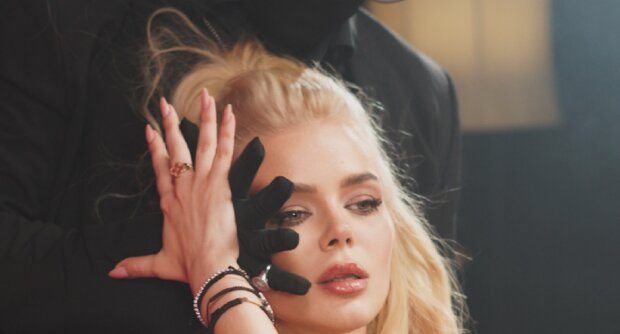 Алина Гросу