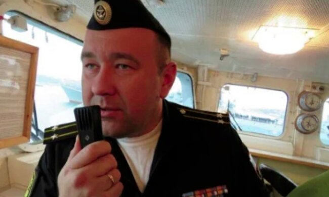 Бабушки крестились: командир крейсера "Москва" погиб в страшных муках. Он бомбил Украину
