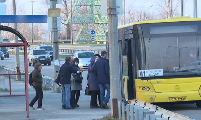 Маршрутка. Скриншот с видео на Youtube