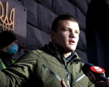 Нацкорпус закликав боротися з колабораціонізмом: 12 листопада під будівлею СБУ пройшов мітинг