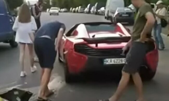 "Елітне" ДТП в Києві, фото: youtube.com