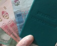 Календар підвищення пенсій 2022. Українцям назвали дати надбавок до виплат