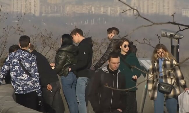 Весняна погода. Фото: скріншот YouTube-відео