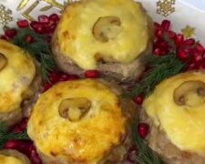 М'ясні гнізда з грибною начинкою, кадр з відео