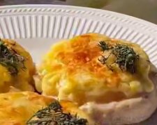 Курячі гнізда з ананасами, кадр з відео