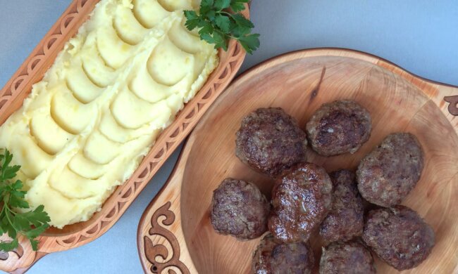 В школе произошла драка из-за котлет. Фото: скриншот YouTube-видео