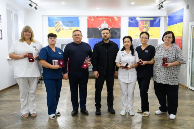 Медиків Подільського району відзначили нагородами