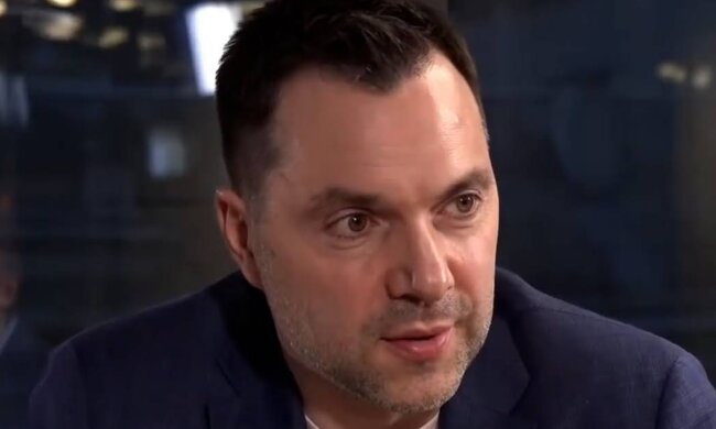 Арестович: "Сучасна РФ – бічна гілка розвитку, яка вкрала нашу історію"