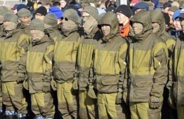 Спецназ оленярів: Путін відправить в Україну жителів юрт. Подивіться на їх форму і калоші