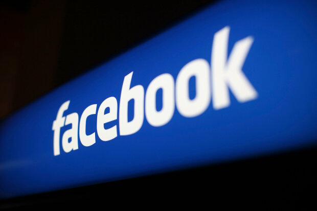Facebook выпустит свои первые умные часы