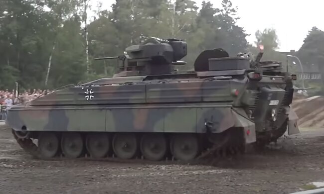 Это удар в спину: Германия блокирует поставки необходимых для ВСУ бронемашин