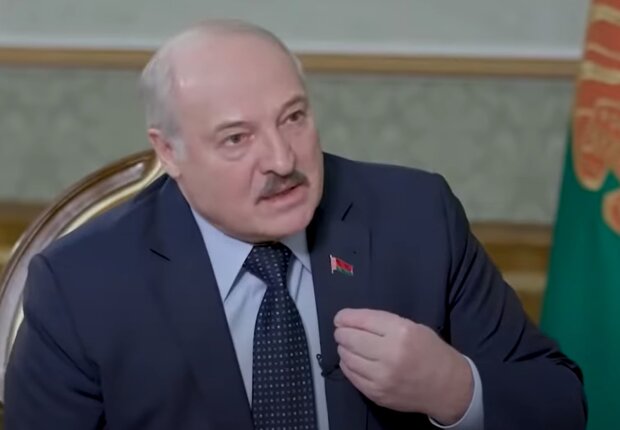 Лукашенко в сказі: довелося звільнити генерала, який відповідав за мобілізацію