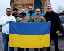 361-ша місія на фронт: фонд «Надія» та Валерій Дубіль передали обладнання військовим на харківський напрямок