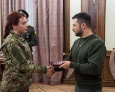 «Пташку» из Азовстали заклевали свои же: в сети разгорелась ругань из-за награды, которую получила Катерина Полищук