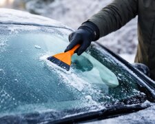 Авто, зима, лобове скло, зображення: hyser.com.ua