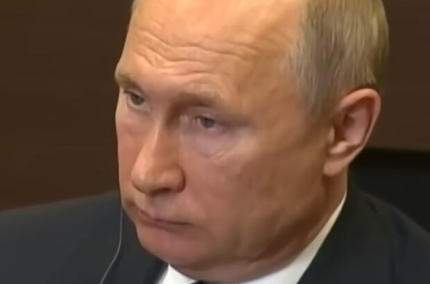 Путин откажется от Крыма, чтобы сохранить власть. Он повлияет на россиян, - политолог