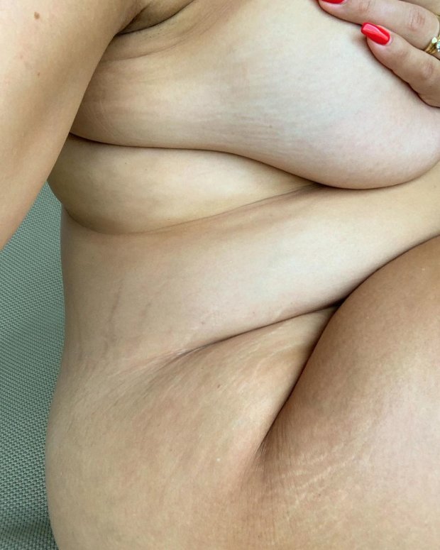 Модель Эшли Грэм показала, как её меняет беременность