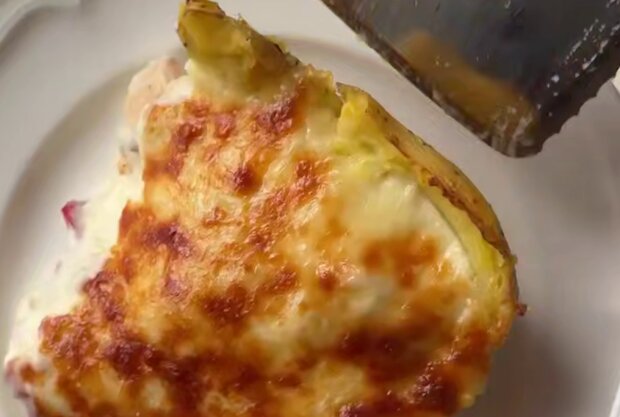 Куряча запіканка, кадр з відео